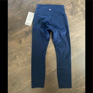 NWT Lululemon Wunder Under HR Crop 23”